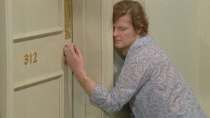 Minden lében két kanál 1. évad Ep.8 Játszani tudni kell