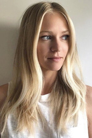 A.J. Cook profil kép