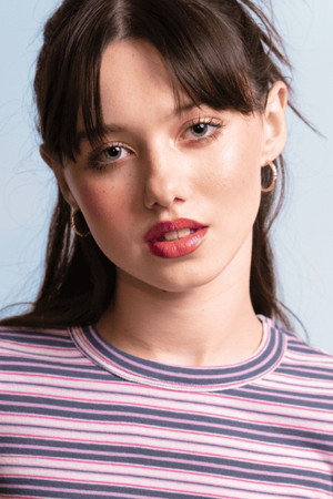Violet McGraw profil kép