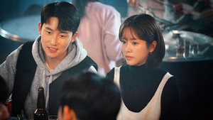 봄밤 kép