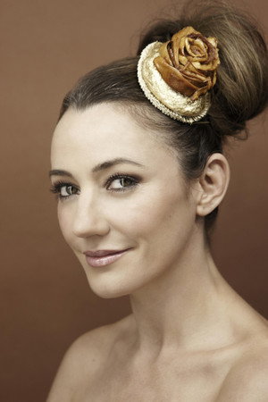 Orla Brady profil kép