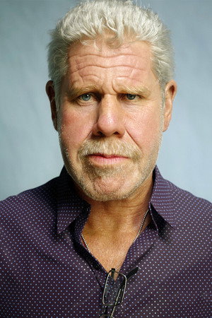 Ron Perlman profil kép