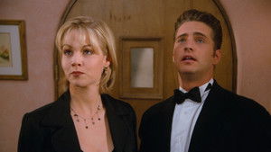 Beverly Hills, 90210 5. évad Ep.18 18. epizód