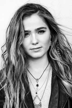 Haley Lu Richardson profil kép