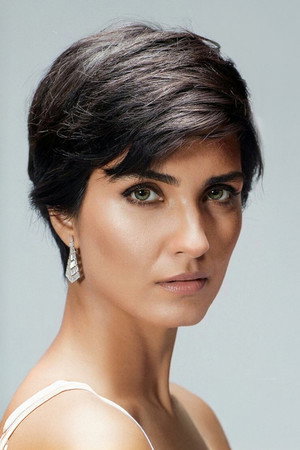 Tuba Büyüküstün profil kép