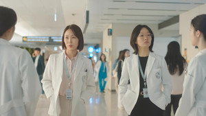 언젠가는 슬기로울 전공의생활 1. évad Ep.10 10. epizód