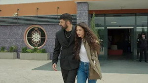 Adım Farah 1. évad Ep.44 44. epizód