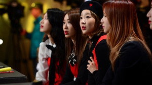 먹스타 총출동 kép