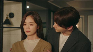 쇼윈도: 여왕의 집 1. évad Ep.8 8. epizód
