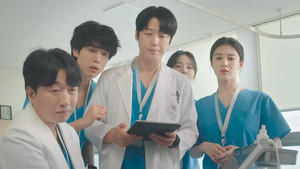 언젠가는 슬기로울 전공의생활 1. évad Ep.8 8. epizód