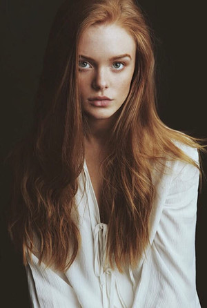 Abigail Cowen profil kép