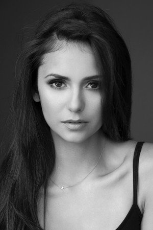 Nina Dobrev profil kép