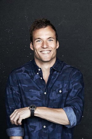 Simon Talbot profil kép