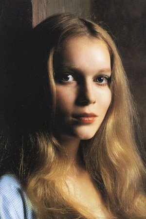Mia Farrow profil kép
