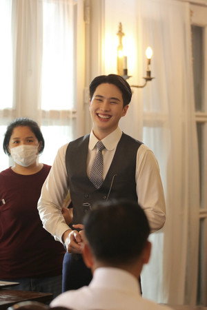 จาฤกรติชา poszter