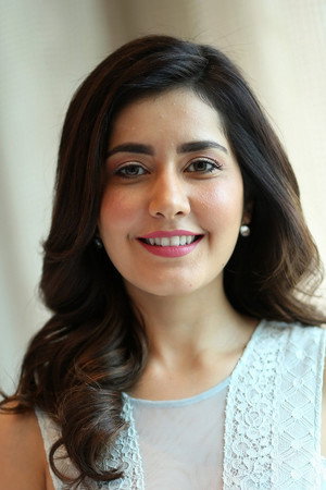 Raashii Khanna profil kép