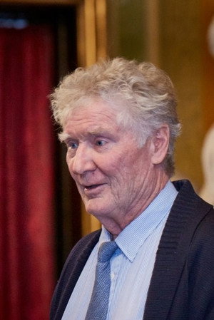 Niels Hinrichsen profil kép