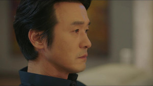 쇼윈도: 여왕의 집 1. évad Ep.9 9. epizód