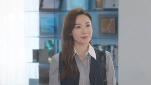 新聞女王 2. évad Ep.19 19. epizód