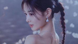 친애하는 X kép