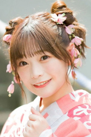 小山百代 profil kép