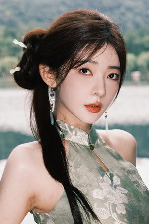 楊伊墨 profil kép