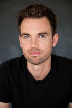 Tyler Hilton profil kép