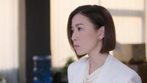 新聞女王 2. évad Ep.3 3. epizód