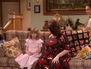 Roseanne 7. évad Ep.22 22. epizód