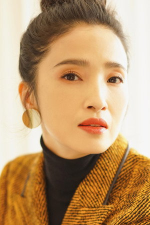 龚蓓苾 profil kép