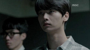 붉은 달 푸른 해 1. évad Ep.5 5. epizód
