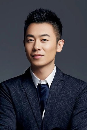 朱亚文 profil kép