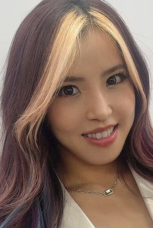 白川未奈 profil kép