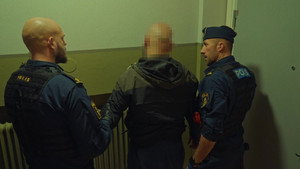 Poliserna i våldsvågen 3. évad Ep.11 11. epizód