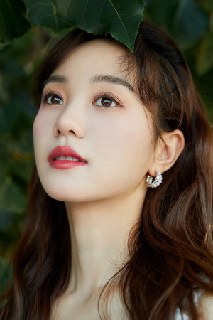 胡意旋 profil kép