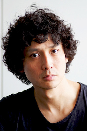 安藤政信 profil kép