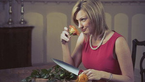 How (Not) to Kill Your Husband kép