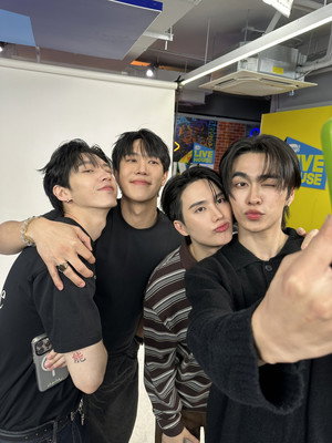 จาฤกรติชา poszter