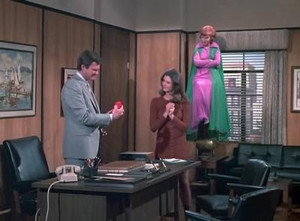 Bewitched 8. évad Ep.26 26. epizód