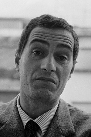 Nino Manfredi profil kép