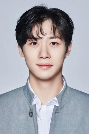 杨钧