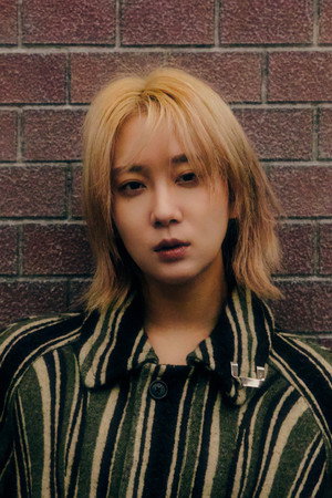 伊澤彩織 profil kép