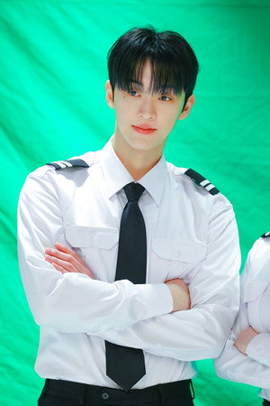 플라이 어게인 poszter