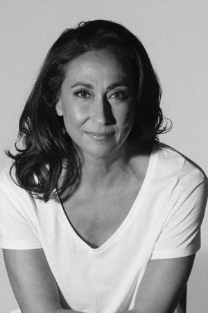 Cherie Gil profil kép