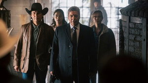 Marshals: Egy Yellowstone történet 1. évad Ep.13 Farkasok az ajtóban