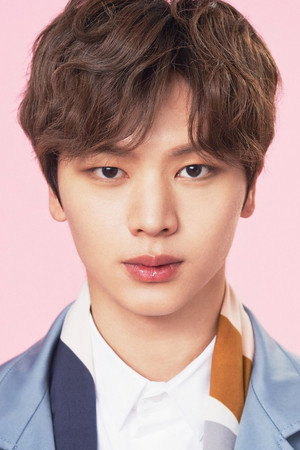 육성재 profil kép