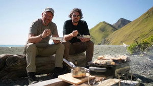 Off the Grid with Colin and Manu kép