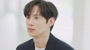 유 퀴즈 온 더 블럭 1. évad Ep.242 242. epizód