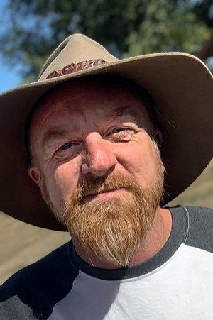 Richard Young profil kép
