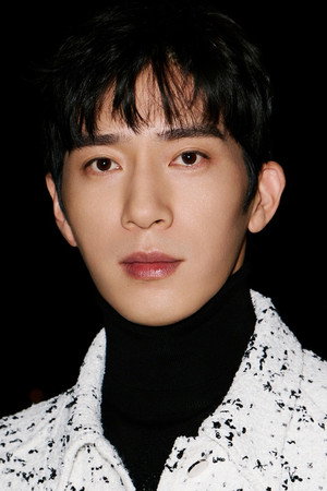 井柏然 profil kép